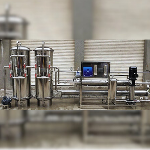 Usine de traitement d'eau par osmose inverse industrielle en acier inoxydable PPH AQUA 6000 LPH |   Système automatique de traitement de l'eau potable - Product Image 4