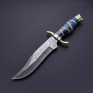 Couteau Bowie de luxe fait main en acier Damas, lame fixe personnalisée, couteau de camping extérieur, manche en bois bleu, garde en laiton, OEM - Product Image 2
