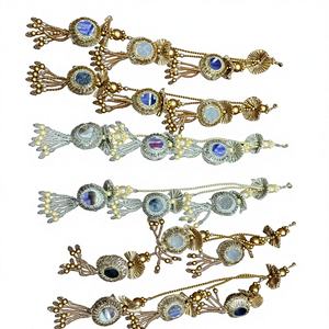 Borlas Latkan Hechas a Mano con Relieve para Vestidos Saree de Mujer, Accesorios Decorativos Étnicos con Cuentas para Dupatta, Plazo de Entrega de Muestra de 7 Días - Product Image 1