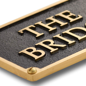 ป้ายโลหะทองเหลืองแท้ ขนาด 5 นิ้ว x 3 นิ้ว รูปทรงสี่เหลี่ยมผืนผ้า ป้ายชื่อโลโก้สลัก ป้ายเลเซอร์ ป้ายสแตนเลส - Product Image 3