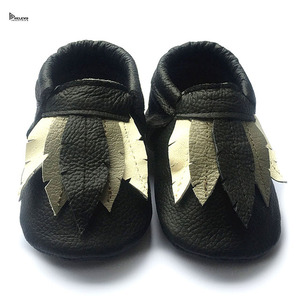 Zapatos de cuero para bebé, suela suave, zapatos para primeros pasos, antideslizantes, cómodos, ligeros, transpirables, uso diario para niños - Product Image 1