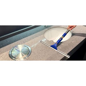 Serpillère de douche extensible tout usage en acier inoxydable avec 2 lames pour nettoyer les portes vitrées - Product Image 5