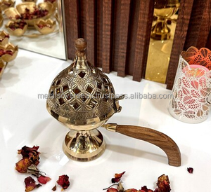 Quemador de incienso de latón Loban, purificador religioso para el hogar, soporte para Dhoop Dani Bakhoor, quemador de incienso de mesa con mango de madera, hecho a mano, ecológico - Product Image 2