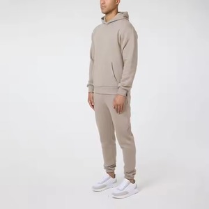 Conjuntos Deportivos de Felpa Técnica OEM, 100% Algodón, Corte Ajustado, con Capucha, Diseño Sólido, Marca Privada, Ropa Deportiva de Invierno - Product Image 1