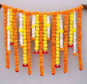 Adorno de Pared de Plástico Hecho a Mano con Diseños Intrincados de Art Deco para Decoraciones de Eventos Culturales, Bodas y Diwali - Product Image 1