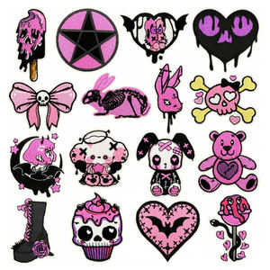Prix d'usine, vente en gros, patchs brodés personnalisés, badges cœur arc-en-ciel à thermocoller, patch brodé 3D pour chapeaux, sacs, vestes, OEM ODM - Product Image 2