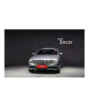 Mercedes-Benz Clase E E300 Exclusive 2018, 75,322 km, Caja de Cambios Automática, Asientos de Cuero, Norma de Emisiones Euro V - Product Image 3