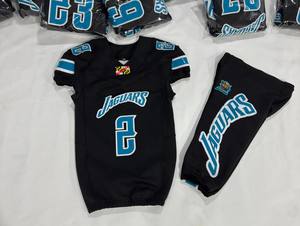 Uniforme de Fútbol Americano Edison para Hombre, Negro, Cuello en V, Manga Corta, Impresión Sublimada, Absorbe la Humedad, Nombre del Equipo en la Parte Delantera, Logotipo - Product Image 2