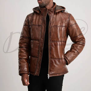 Chaqueta Premium para Hombre, Estilo Vintage, de Cuero Sintético Marrón Desgastado, Acolchada, con Capucha, para Invierno - Product Image 1