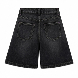 Shorts de Mezclilla Y2K Negros Lavados Crystal Shield para Hombre, Estilo Namja, Holgados, Tipo Bermuda, con Apliques de Cuero, Cadena de Diamantes de Imitación - Product Image 2