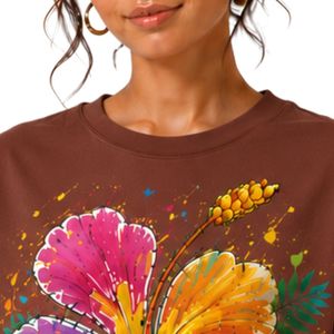 เสื้อยืดโอเวอร์ไซส์สีน้ำตาลช็อกโกแลตสำหรับผู้หญิง พิมพ์ลายดอกชบาสีสันสดใส เสื้อยืดลำลองผ้าฝ้ายสำหรับฤดูร้อน รับผลิตแบบ OEM ODM - Product Image 5