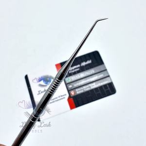 Outils de levage de cils à pointe unique de la meilleure qualité, pince à épiler en argent poli avec pointe inclinée, marque privée personnalisable - Product Image 2