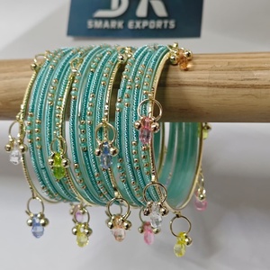 Juego de brazaletes de cristal Ghungroo Kashmiri en azul acuamarina, hechos a mano, tradicionales indios, para novias, mujeres, bodas, festivales, joyería dorada. - Product Image 5