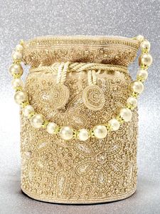Sac à cordon matelassé doré avec perles et pompons, fait main, cadeau de mode pour les faveurs de mariage, la fête nuptiale et de qualité supérieure - Product Image 4