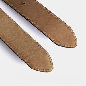 Ceinture en cuir de vache véritable de style vintage Oldtown, inspirée de la tradition héritée, avec boucle en alliage Ironhide Buckshot - Product Image 2