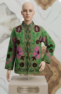 Veste en coton Suzani faite à la main pour femmes, broderie florale artisanale, fournisseur de mode, vente en gros, exportation de vêtements - Product Image 4