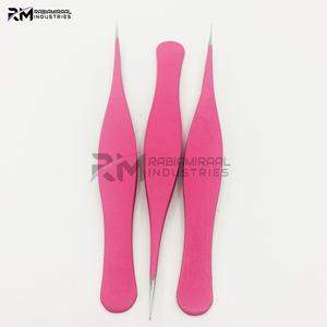 Pinza para cejas RMI, producto recién llegado, con punta plateada y recubrimiento en polvo rosa, nuevo diseño, puntiaguda. - Product Image 2