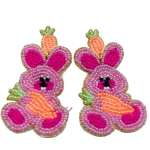 Pendientes de gota con cuentas hechos a mano para mujeres y niñas, joyería bordada para ropa de fiesta en la India - Product Image 3