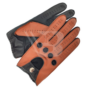 Latest Waterproof Warm Winter Leather <b>Gloves</b> Pakistan <b>Touch</b> <b>Screen</b> Outdoor Applicable for Driving Motorcycle Use OEM Available - Product Image 3