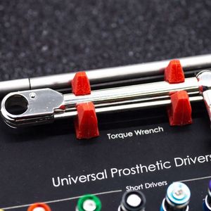 Kit de Implantes Universal con Llave Dinamométrica Negra - Product Image 3