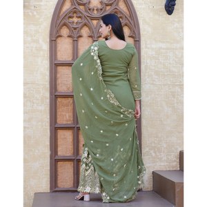 Traje Sharara de diseñador para mujer con Conjunto de Trabajo bordado con secuencia - Product Image 4