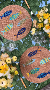 Napperon rond en jonc de mer brodé à la main avec des poissons tropicaux, style bohème côtier, tapis de table tissé naturel pour la décoration de table à manger, cadeau - Product Image 3