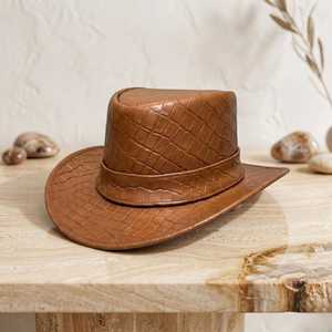 Sombrero de Vaquero de Cuero Repujado a Mano con Patrón de Cocodrilo, Diseño Personalizado Vintage Marrón, OEM por Advantage Impex - Product Image 4