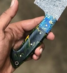 Couteau de cuisine personnalisable à lame droite en acier Damas avec manche en résine colorée, haute qualité, OEM, cadeau DIY pour les parents - Product Image 3