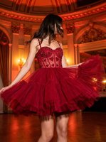 Robe Courte Rouge Sexy 2026 en Tulle avec Corset Cœur, Bustier Pailleté sans Bretelles, Jupe Tutu, Décolleté Cœur, Coupe Évasée, Écologique, pour Soirée