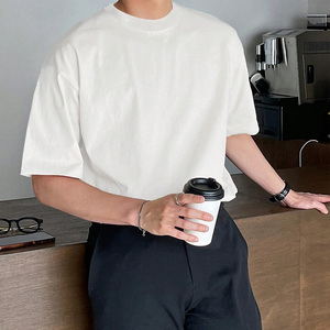 เสื้อยืดโอเวอร์ไซส์สไตล์ยูบีร์นแฟชั่นสำหรับผู้ชายและผู้หญิง ล้างสีแบบแอซิดวอช ผ้าคอตตอนหนานุ่ม ปรับแต่งได้ เหมาะสำหรับการสร้างแบรนด์ - Product Image 2