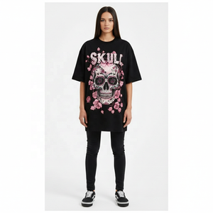 T-shirt noir surdimensionné pour femme avec imprimé crâne et floral, col rond, coupe ample, manches courtes, toutes saisons, jersey en coton - Product Image 3