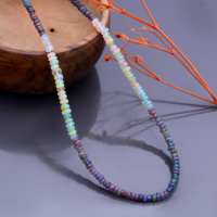 Perles d'opale noire naturelle multi-tons faites à la main de qualité supérieure, forme ronde lisse de 4-5 mm, fil de pierres précieuses certifié, unique et classique