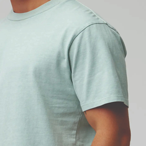T-shirt en coton à manches courtes pour homme, bleu clair, coupe classique, col rond, décontracté, couleur unie, jersey tricoté, design simple - Product Image 5