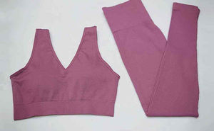 Ensemble 2 pièces tendance OEM : Legging taille haute galbant les fesses et short de sport, avec fines bretelles sexy et taille élastique torsadée à l'avant - Product Image 6