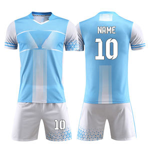 Uniforme de Fútbol Personalizado con Nombre del Jugador, Números del Equipo, Diseño Impreso Transpirable de Manga Corta - Venta al Por Mayor - Product Image 1