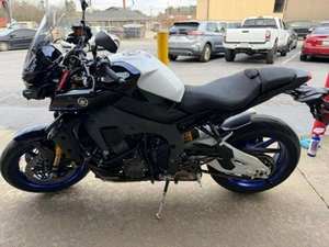 Motocicleta de Calle MT 10 de 1000cc para Adultos, Modelo 2026, con EFI, ABS, Cambio Rápido y Características Deportivas Premium, Fabricada en EE. UU. - Product Image 3