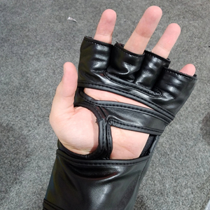 Guantes de MMA para UFC, de Cuero Negro, con Acolchado, Protección para el Tobillo, Protección para los Dedos, para Entrenamiento de Kickboxing, Muay Thai, Antideslizantes, Personalizables - Product Image 1