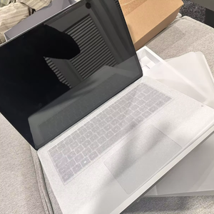 Oferta con Descuento en Laptop Microsoft Surface Laptop Studio 2, 2 TB SSD, Core i7 de 13.ª Generación, Nueva - Product Image 1