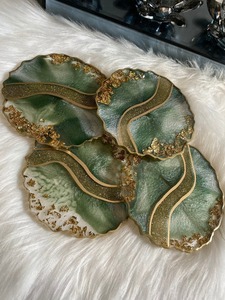Posavasos de Resina Dorada de Lujo, Posavasos Decorativos Únicos para Regalos de Bodas y Decoración del Hogar, de la India - Product Image 6