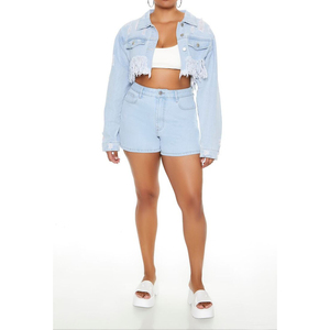 Shorts de mezclilla de talla grande para mujer, estilo recto, lavado oscuro, corte ajustado, cierre de cremallera, cuello alto, cierre de botón, diseño de 5 bolsillos, venta al por mayor - Product Image 5