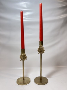 Candelabro de Aluminio con Acabado Antiguo, Portavelas Decorativo de Metal Vintage para Decoración del Hogar, Bodas y Fiestas - Product Image 1