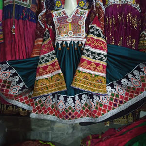 Nouvelle Arrivée 2026 - Robe Zerdze Madgul pour Femmes - Maxi Afghani Guldoze - Robe Florale Kuchi - Manches Longues - Élégante pour les Soirées - Taille XL - Product Image 1