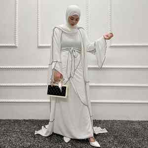 Abaya Musulmana Moderna de Lujo con Mangas de Mariposa para Mujer, Estilo Dubái, Vestido Largo Islámico Modesto - Product Image 2