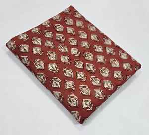 Tela india artesanal con estampado en bloque, tela de algodón suave, ligera y de primera calidad para vestidos, lista para exportación a granel, precio al por mayor. - Product Image 5