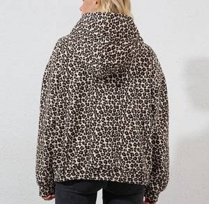 Sweat à capuche oversize imprimé léopard grande taille 100 % coton tricoté écologique respirant style streetwear pour l'automne - Product Image 3