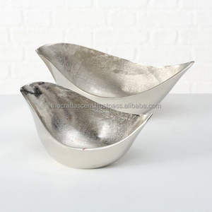 Wholesale Handmade Aluminum Decoration Table Top Center Pieces Luxury <b>Bowl</b> With <b>Silver</b> Finished Metal Food Serving <b>Bowl</b> - Product Image 1