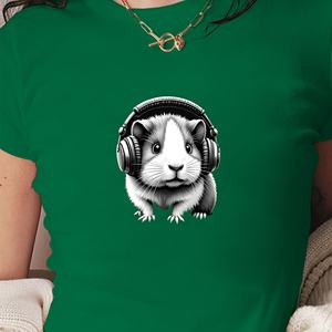 T-shirt court en tricot imprimé Guinea Pig with Headphones Y2K Slim Fit pour femme - Product Image 2