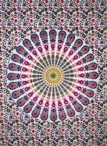Affiche murale en coton fait main, motif paon mandala, petite tapisserie, 40x30 pouces, décoration intérieure, par Indian Consigners - Product Image 3
