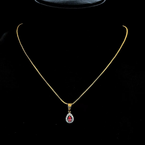 Collar con Colgante de Oro Amarillo de 9K con Rubí en Forma de Pera y Halo de Diamantes Cultivados en Laboratorio, 0.46 Quilates, Chapado en Oro, para Fiesta de Compromiso - Product Image 1