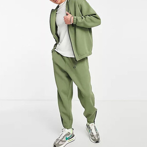 Conjunto Deportivo Verde para Hombre, Talla Grande, Chaqueta con Cremallera de Manga Larga de Poliéster Grueso, Pantalones con Cintura Elástica, Estilo Casual para Otoño - Product Image 1